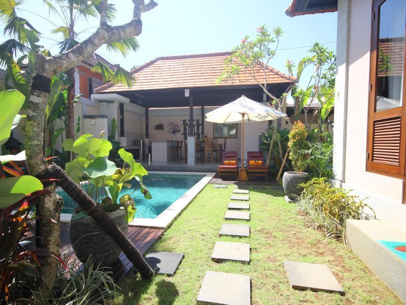 Kubal Villa Seminyak Zewnętrze zdjęcie
